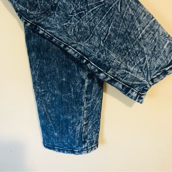 Denim & Rivets Jeans - Picture 3 of 7